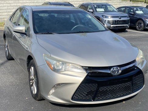 Used 2016 Toyota Camry SE image 8