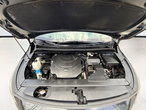 Used 2020 Kia Sedona LX image 30