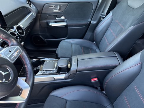 Certified 2021 Mercedes-Benz GLB 250 image 26