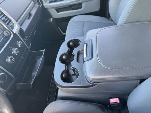 Used 2020 RAM 1500 Classic SLT image 14