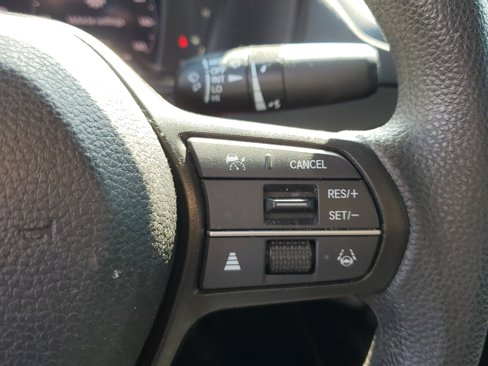 Used 2023 Honda Accord EX image 27