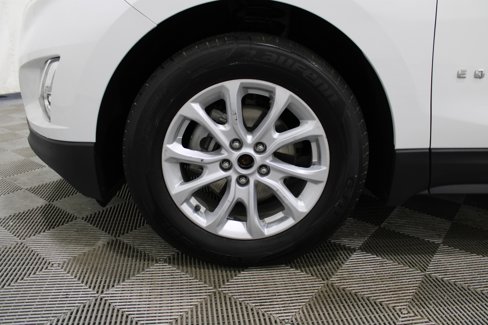 Used 2021 Chevrolet Equinox LT image 36