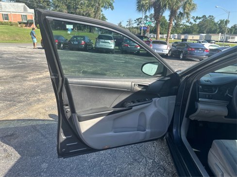 Used 2012 Toyota Camry LE image 20