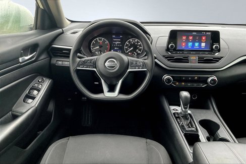 Used 2022 Nissan Altima 2.5 S image 6