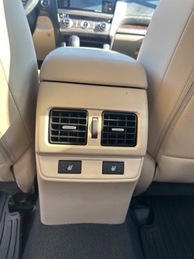 Used 2016 Subaru Outback 2.5i Limited image 11