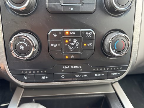 Used 2017 Ford Expedition EL XLT image 20