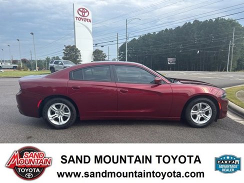 Used 2020 Dodge Charger SXT w/ Leather Interior Group image 2