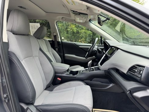 Used 2022 Subaru Outback Premium image 21