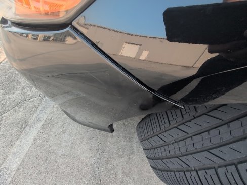Used 2019 Toyota Camry LE image 4