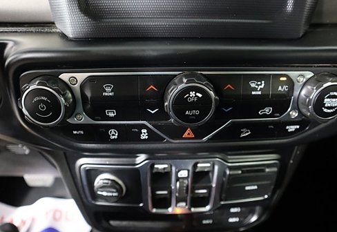 Used 2020 Jeep Wrangler Unlimited Sport S image 35