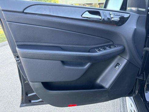 Used 2018 Mercedes-Benz GLE 43 AMG 4MATIC image 17