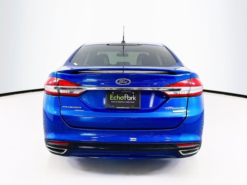 Used 2017 Ford Fusion Titanium image 7