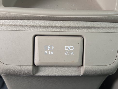 Used 2019 Subaru Outback 2.5i Premium image 14