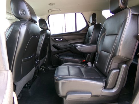 Used 2018 Chevrolet Traverse LT image 8