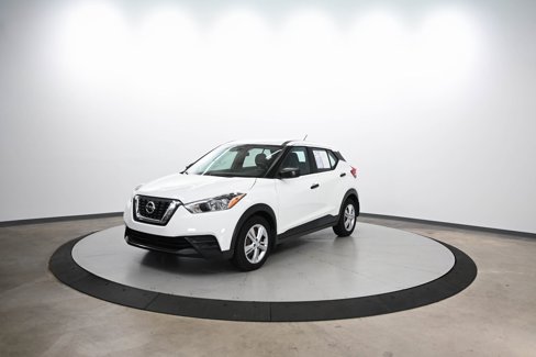 Used 2020 Nissan Kicks S image 4