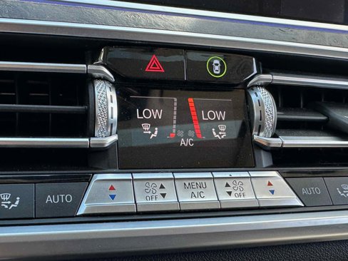 Used 2020 BMW X7 xDrive40i w/ Premium Package image 39