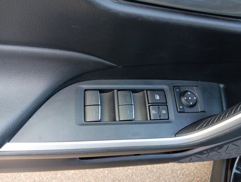 Used 2023 Toyota RAV4 XLE image 20