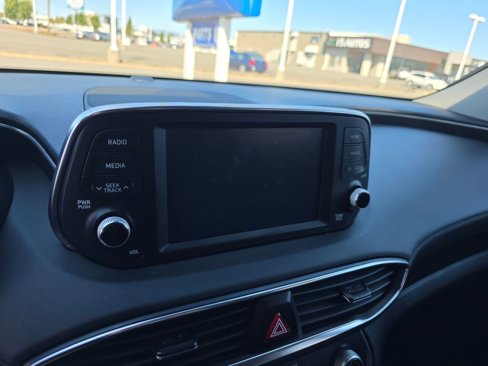 Used 2019 Jeep Cherokee Overland w/ Technology Group image 29