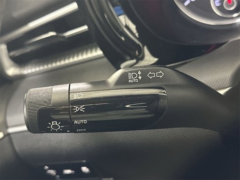 Used 2021 Kia K5 LXS image 27