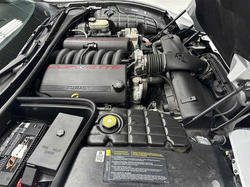 Used 2000 Chevrolet Corvette Coupe image 21