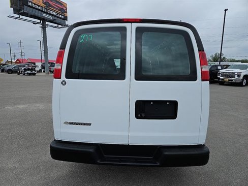 Used 2021 Chevrolet Express 2500 Extended w/ Driver Convenience Package image 32
