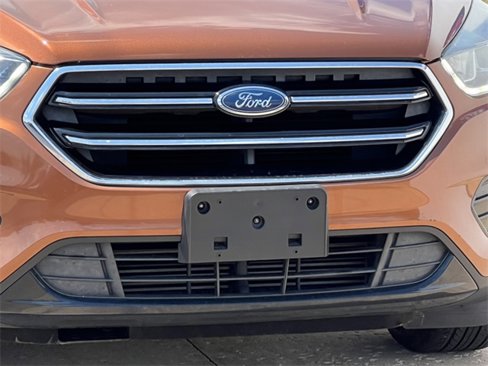 Used 2017 Ford Escape Titanium image 42