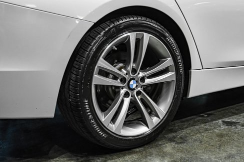 Used 2018 BMW 330i Sedan image 53