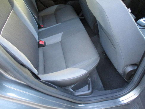 Used 2012 Ford Focus SE image 22