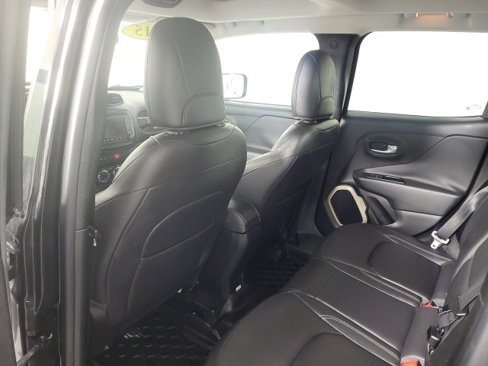 Used 2015 Jeep Renegade Limited image 19