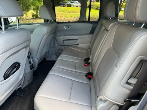 Used 2012 Honda Pilot Touring image 25
