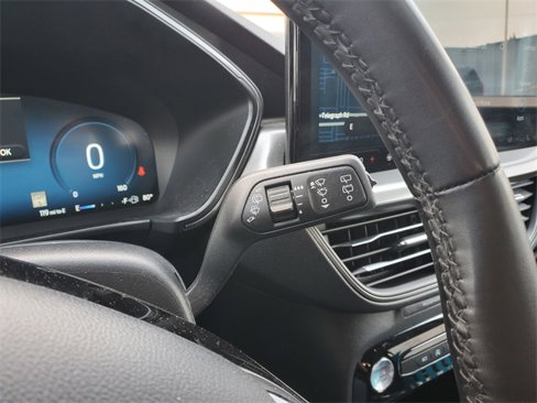 Used 2023 Ford Escape Active w/ Tech Pack #2 image 17