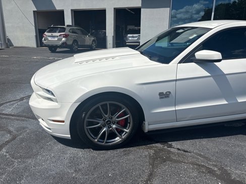 Used 2013 Ford Mustang GT Premium w/ Security Pkg image 7