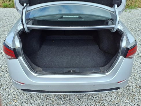 Used 2022 Nissan Sentra SV image 29