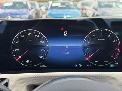 Used 2025 Mercedes-Benz CLA 250 4MATIC image 3