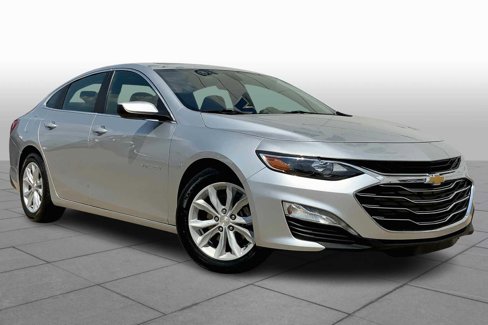 Used 2021 Chevrolet Malibu LT image 2