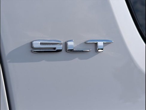 Used 2020 GMC Acadia SLT image 5