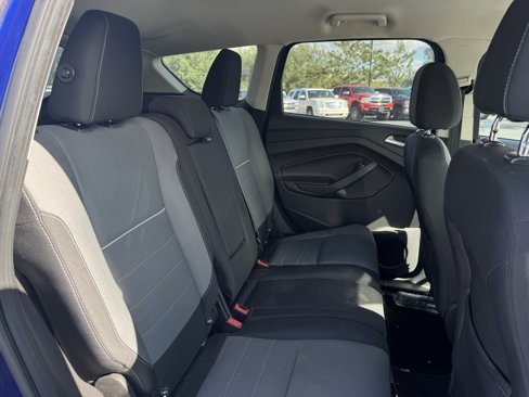 Used 2015 Ford Escape SE image 11