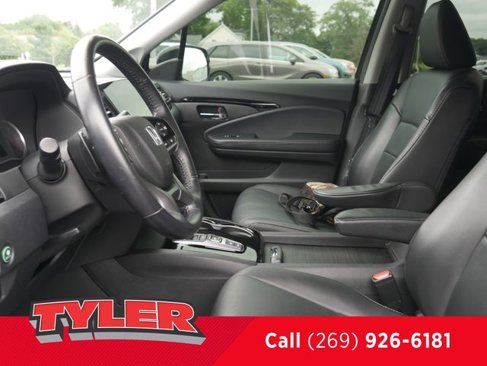 Used 2020 Honda Pilot Touring image 39