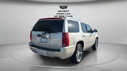 Used 2013 Cadillac Escalade Platinum image 9