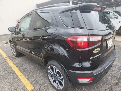 Certified 2020 Ford EcoSport SES image 2