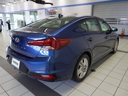 Used 2019 Hyundai Elantra SEL image 12