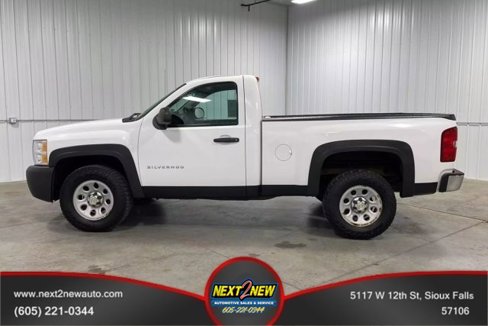 Used 2013 Chevrolet Silverado 1500 W/T image 1