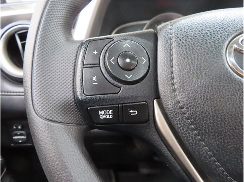 Used 2013 Toyota RAV4 XLE image 10