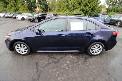 Used 2020 Toyota Corolla LE image 3
