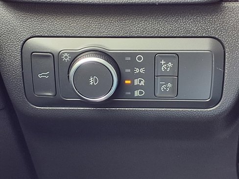 Used 2022 Ford Escape SEL image 19