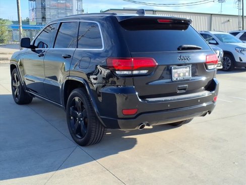 Used 2015 Jeep Grand Cherokee Altitude image 13
