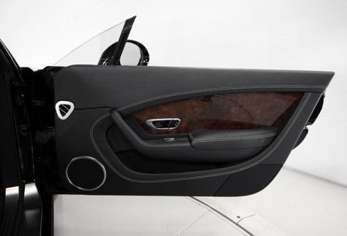 Used 2017 Bentley Continental GT image 40