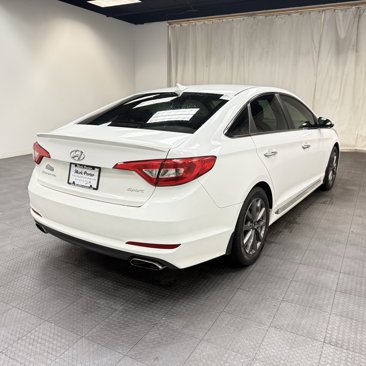 Used 2017 Hyundai Sonata Sport w/ Value Edition Package 02 image 5