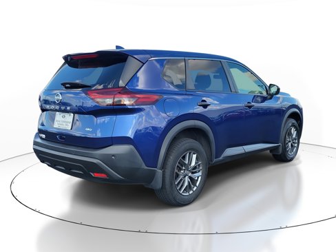 Certified 2021 Nissan Rogue S image 4