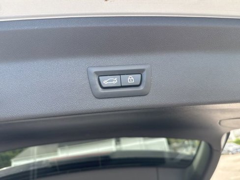 Used 2020 BMW X3 xDrive30i w/ Premium Package image 9